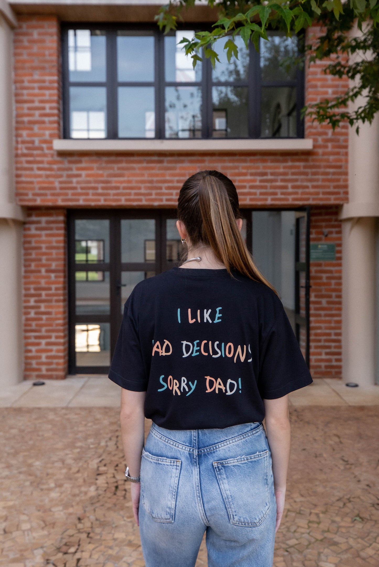 Camiseta Bad Decisions