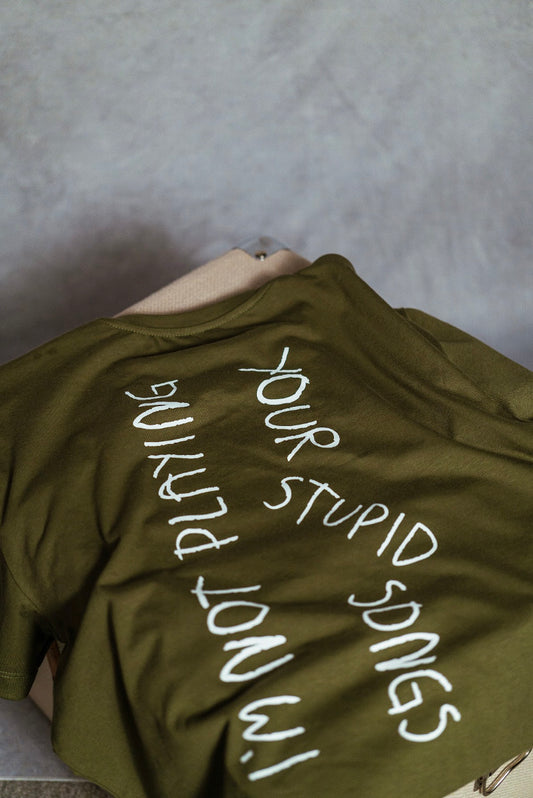 Camiseta I'm Not Playing Verde Militar